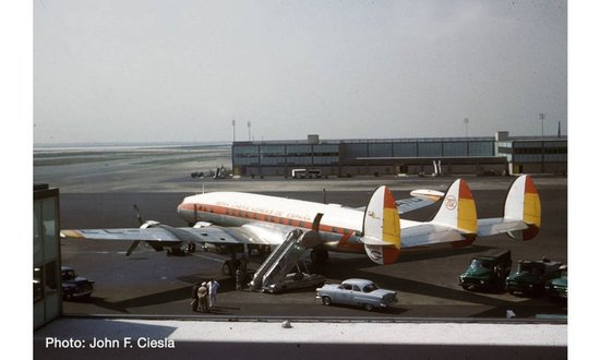 LOCKHEED L-1049G IBERIA  SUPER CONSTELLATION - “NIÑA”